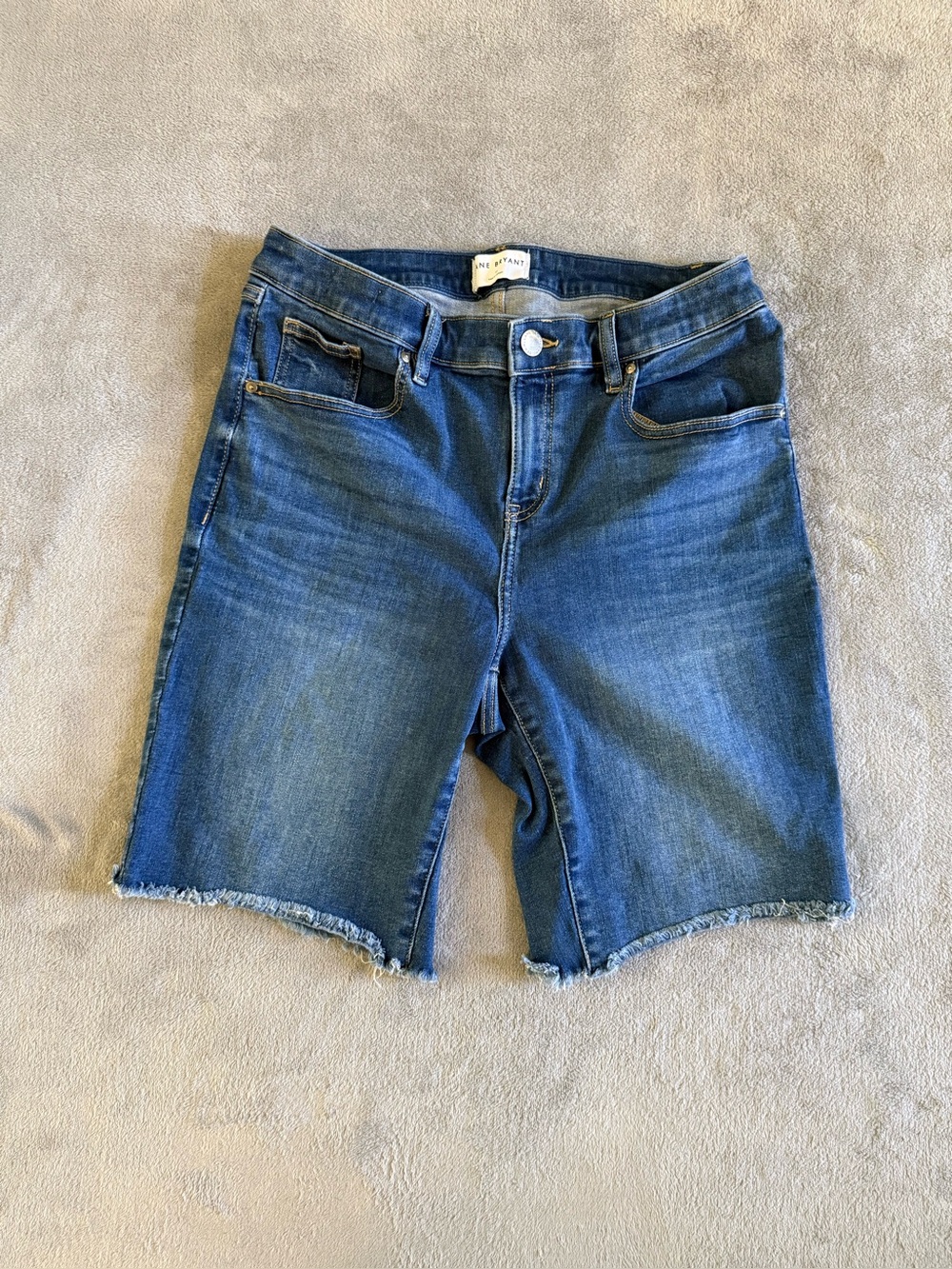 Lane Bryant Signature Fit Bermuda Denim Shorts Womens Plus Size 14